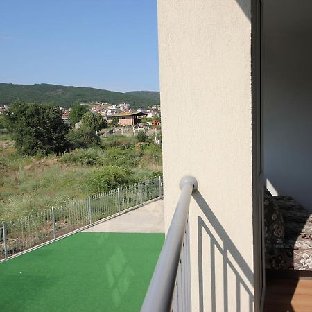 Menada Butterfly Apartment Sveti Vlas Extérieur photo