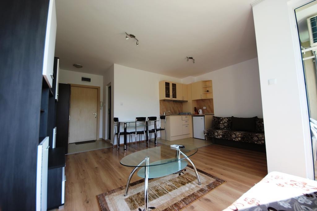 Menada Butterfly Apartment Sveti Vlas Chambre photo