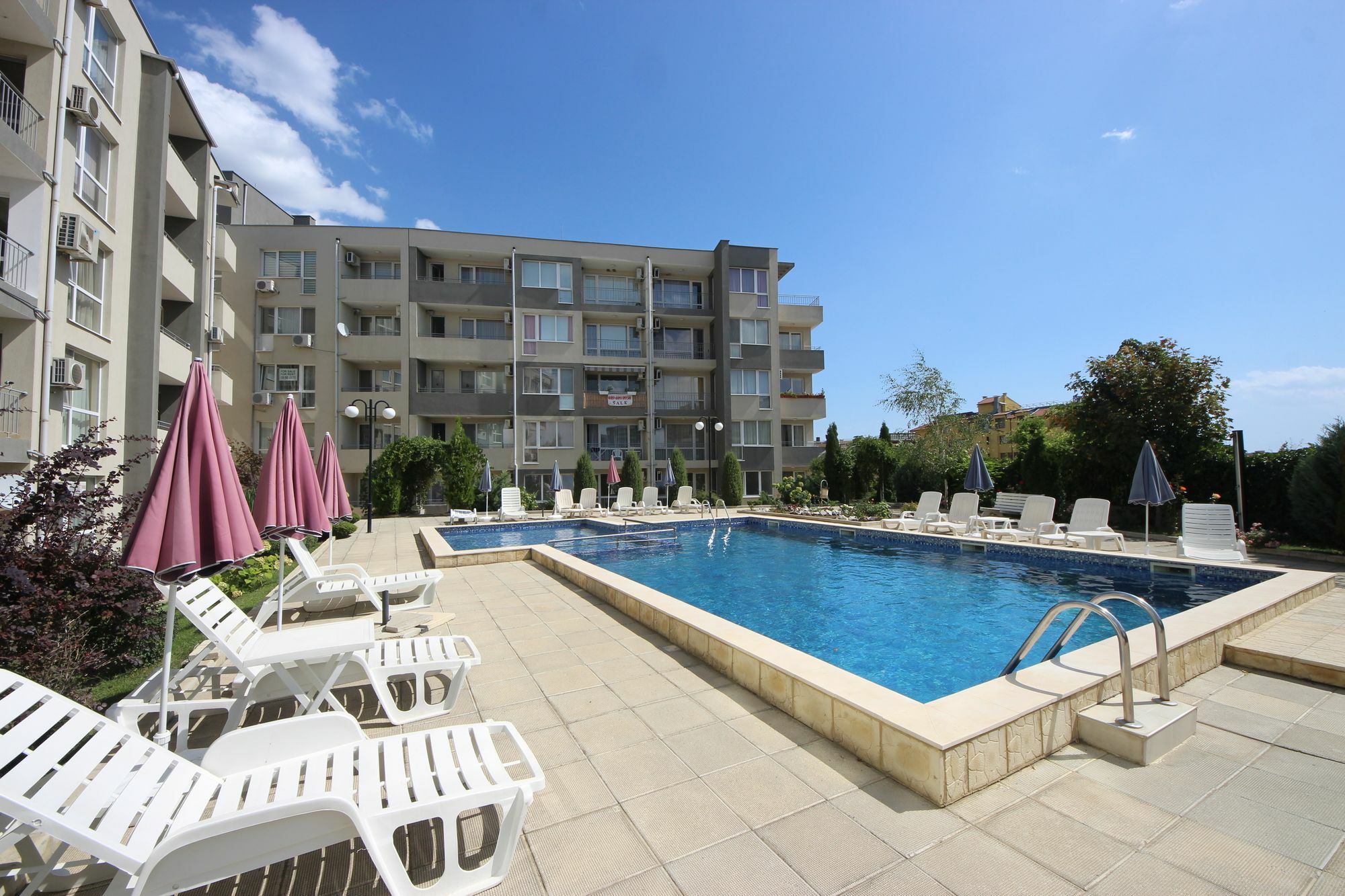 Menada Butterfly Apartment Sveti Vlas Extérieur photo